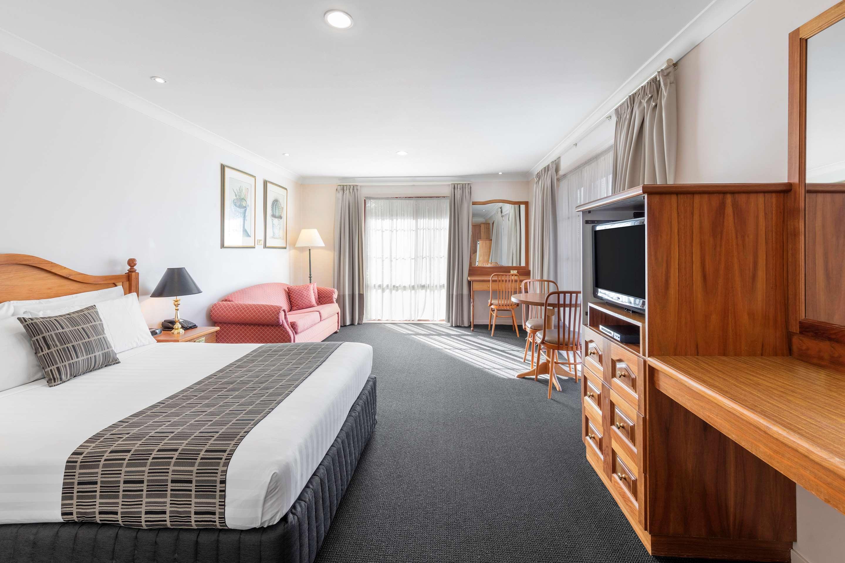 Best Western Ambassador Motor Inn&Apartments Wagga Wagga Exterior foto