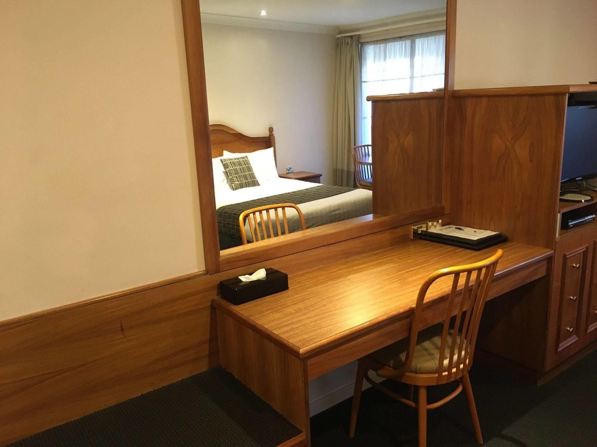 Best Western Ambassador Motor Inn&Apartments Wagga Wagga Exterior foto